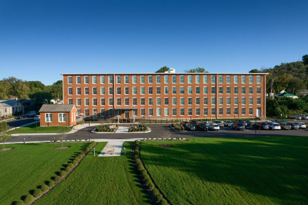 Fairfield Inn & Suites Madison Historic Eagle Cotton Mill Eksteriør billede