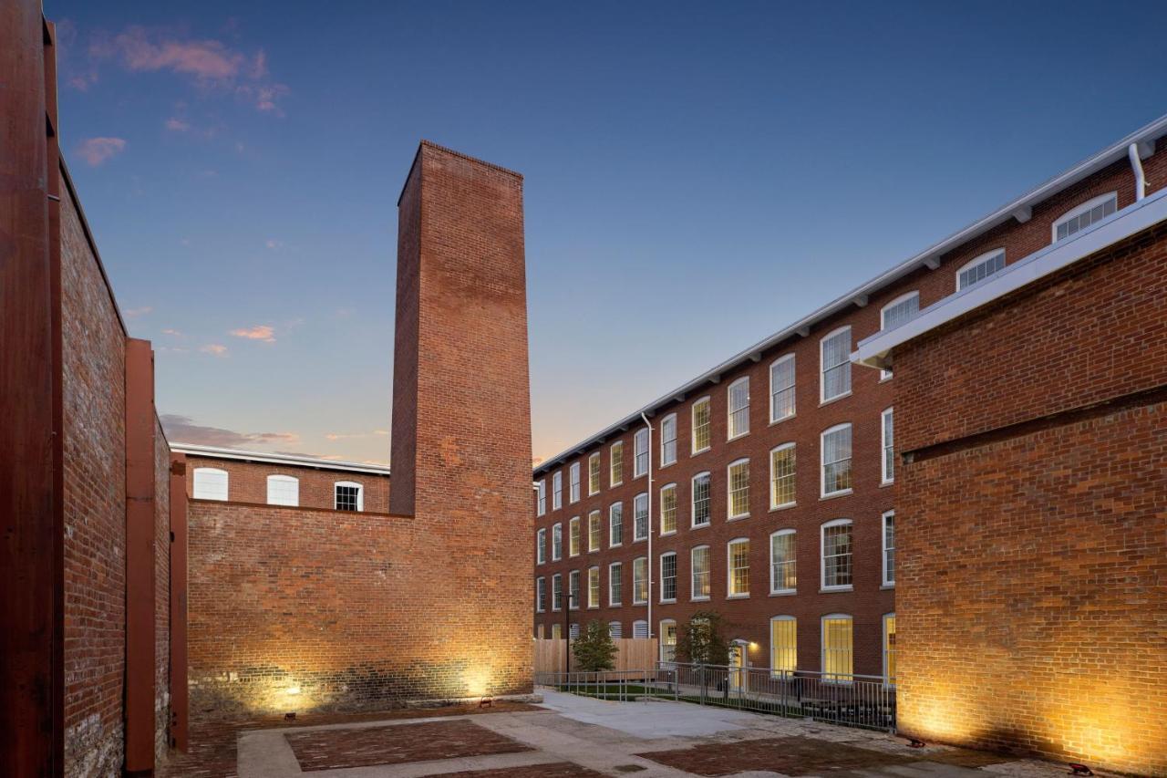 Fairfield Inn & Suites Madison Historic Eagle Cotton Mill Eksteriør billede